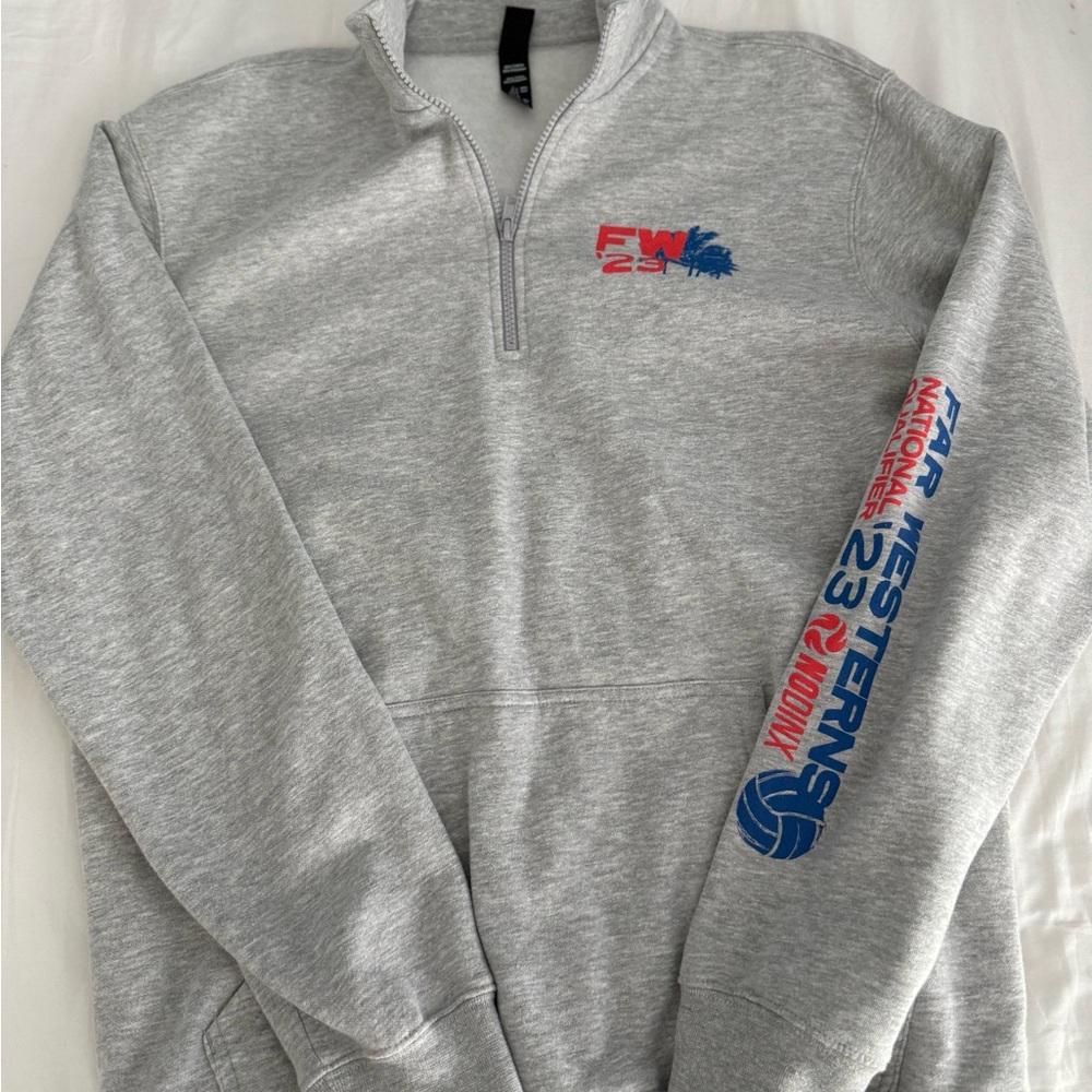 Gray Quarter-Zip women’s volleyball Sweater